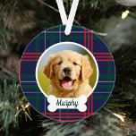 Navy Red Green Tartan Pläd Custom Dog Foto Ornament<br><div class="desc">The perfekt holiday decoration for the dog lovers in your family! Stylish and festive holiday ornament feature hat die Foto of your puppy dog with a dog bone nameplate that be personalized with their name and a classic navy blue, hunter green and red Scottish tartan plädiert für patterned background. Tipp:...</div>