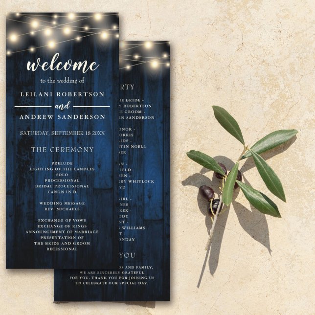 Navy Rustic Wood String Light Wedding Programm (Von Creator hochgeladen)