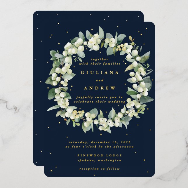 Navy Snowberry+Eucalyptus Wreath Winter Wedding Folieneinladung (Vorderseite/Rückseite)