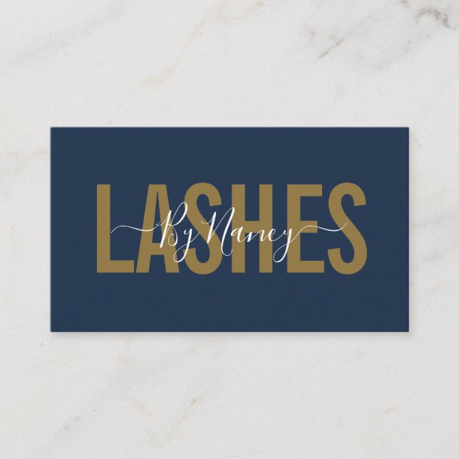 Navy- und Gold-Typografie-Lashes Visitenkarte (Vorderseite)