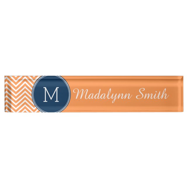 Navy und Orange Chevrons mit Custom Monogram Namensplakette (Vorderseite)