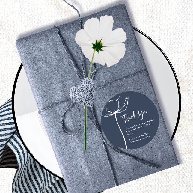 Navy White Bold Minimal Floral Hochzeit Vielen Dan Runder Aufkleber (Von Creator hochgeladen)
