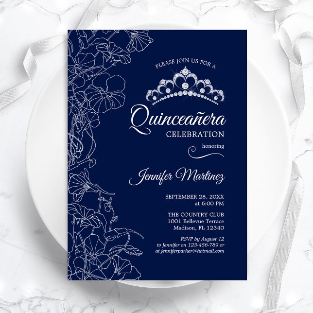 Navy White Floral Quinceanera Party Einladung (Von Creator hochgeladen)