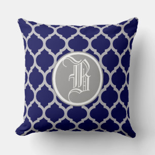 Navyblaue Quatrefoil-Muster-Monogramm Kissen