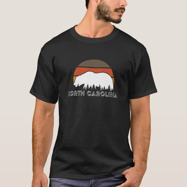 NC Booner The Tarheel Staat North Carolina Bear Hu T-Shirt (Vorderseite)