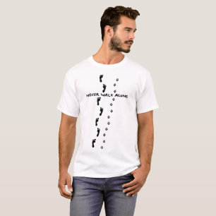 ne marchent jamais le seul T-shirt d'humain de