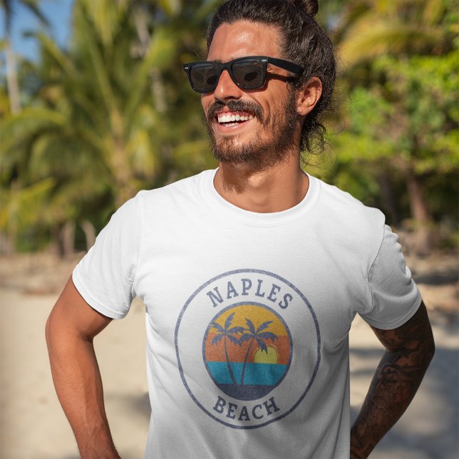 Neapel Beach, Florida klassischer Stil T-Shirt (Von Creator hochgeladen)