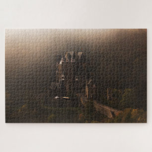 Nebel Burg Eltz Schlosses morgens
