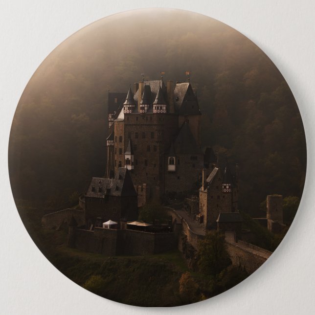 Nebel Burg Eltz Schlosses morgens Button (Vorderseite)