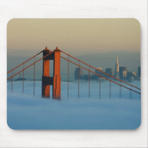 Nebel zieht durch die Bucht von San Francisco Mousepad