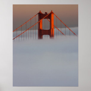 Nebel zieht durch die Bucht von San Francisco und  Poster