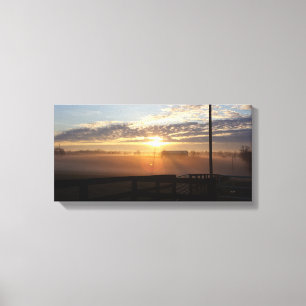 Nebelhafter Kentucky-Pferdebauernhof-Sonnenaufgang Leinwanddruck