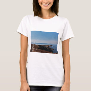 Nebeliger Horizont-Vergangenheits-Weiß-Punkt T-Shirt
