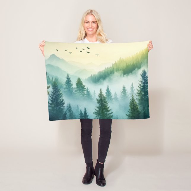 Nebeliger Wald Fleecedecke (Beispiel)