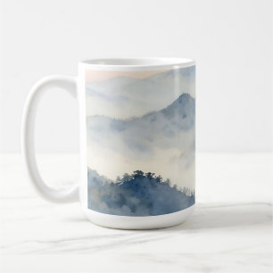 Nebeliger Wasserfarben-Gebirgslandschaft Kaffeetasse
