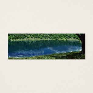 Neben Deep Waters-Lesezeichen
