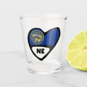 Nebraska, die neueste Staatsflagge im Bereich des  Schnapsglas