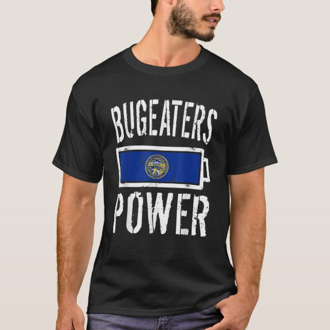 Nebraska Flag Bugeaters Power Akku Proud T-Shirt (Vorderseite)