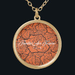 Necklace Orange & Gold Rose-Familien sind für imme Vergoldete Kette<br><div class="desc">Die in Gold gehaltene Fußnote mit einem mehrschichtigen Rose-Druck auf einer Mandarine Orange Hintergrund und Text von "Families Are Forever 2018" in extravaganter Schrift von White. Passen Sie diese Halskette mit einem speziellen Datum an oder/und wählen Sie Ihren Stil oder ändern Sie die Farben. Oder kaufen Sie wie geplant.</div>