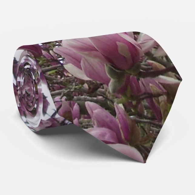 Necktie - Saucer Magnolia Krawatte (Gerollt)