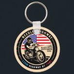 Needles Highway South Dakota Motorrad Schlüsselanhänger<br><div class="desc">Needles Highway in einem Vintagen,  bedrückten Stil Emblem gemacht. Es ist eine landschaftliche Fahrt,  die in Süd-Dakota und neben dem Peter Norbeck Landschaftlich Byway zu finden ist.</div>