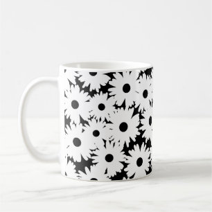Negative Space Daisies weiß auf schwarz Kaffeetasse