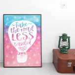 Nehmen Sie das weniger befahrene Wasserfarbenangeb Poster<br><div class="desc">Nehmen Sie das Road Less Traveled Poster - Glücklicherweise haben uns die Träumer und Trailblazer dieser Welt nie aufgegeben. Es ist nicht einfach, sich von der Gruppe zu trennen, aber die Welt wäre ein ganz anderer Ort, ohne diese kreativen Persönlichkeiten aus der Schachtel zu ziehen. Um Sie und Ihre mutigen...</div>