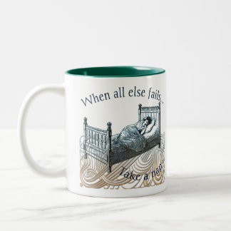 Nehmen Sie eine Nickerchen-Tasse Zweifarbige Tasse
