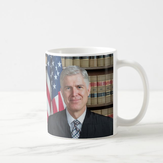 Neil Gorsuch, Richter am Obersten Gerichtshof der  Kaffeetasse (Rechts)