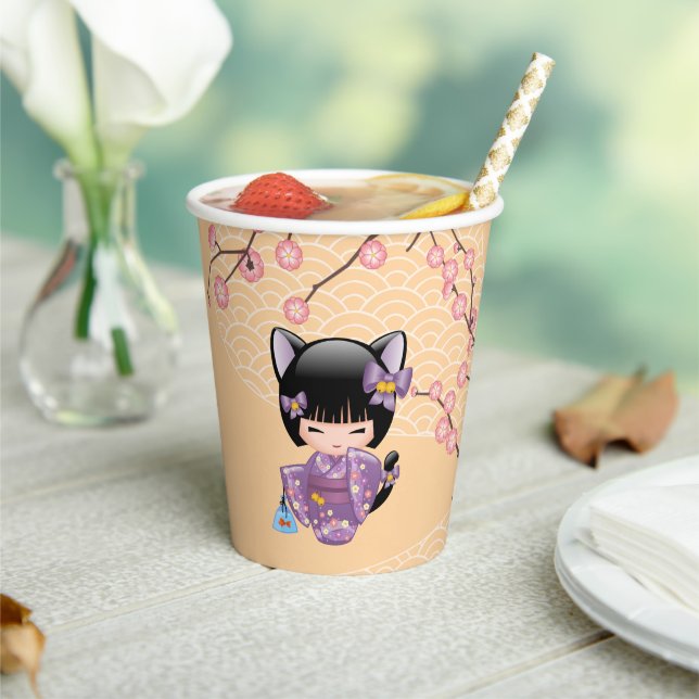 Neko Kokeshi Doll - Cat Ears Geisha Girl Pappbecher (In Situ)