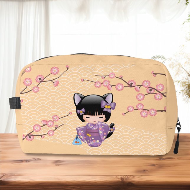 Neko Kokeshi Doll - Cat Ears Geisha Girl Waschbeutel (Von Creator hochgeladen)