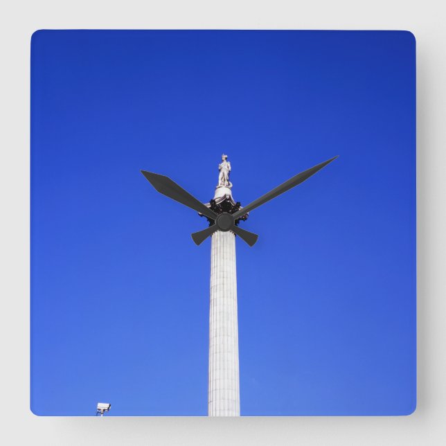 Nelson's Column London Quadratische Wanduhr (Vorderseite)