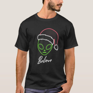 Neon Alien Weihnachtsmannmütze Weihnachtsfeiertag  T-Shirt