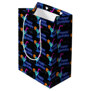 Neon Birthday Cocktail auf Brick Mittlere Geschenktüte