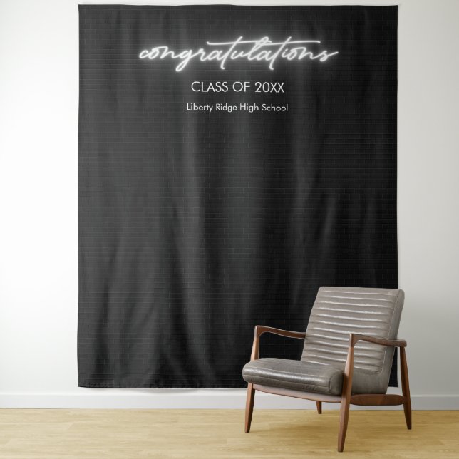 Neon Black wall Graduation Photo Booth  Wandteppich (Beispiel)
