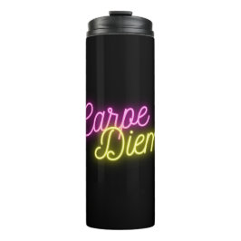 Neon Carpe Diem Word Art Thermosbecher
