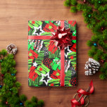 Neon Christmas Tree Musterpapier Geschenkpapier<br><div class="desc">Ein lustiges Weihnachtspapier mit hellroten, grünen und weißen Neonweihnachtsbäumen auf schwarzem Hintergrund.</div>