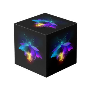 Neon Firefly auf schwarz Würfel