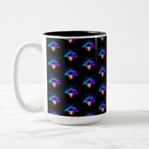 Neon Firefly auf schwarz Zweifarbige Tasse