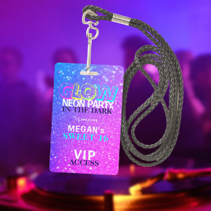 Neon-Glanz VIP-Zugang Sweet 16 Geburtstagseinladun Ausweis