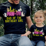 Neon Glow Pink Let's Pawty Niedlich Cats Family T-Shirt<br><div class="desc">Neon leuchtet gelb und rosa "Let's Paw-ty"-Design mit niedlichen Cartoon-Kätzchen,  angepasster Text für eine Mädchenkulptur.</div>