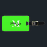 Neon Green Monogram Initial Individuelle Name Brig Gepäckanhänger<br><div class="desc">Mit Monogramm Anfangs- und auch persönliche Daten wie Name,  Adresse,  Telefonnummer und E-Mail,  die Sie bearbeiten können. Mit einem schönen,  soliden Neon-Grün-Hintergrund können Sie die Farbe ändern,  wenn Sie möchten. Coole Geschenkidee für ihn oder sie.</div>