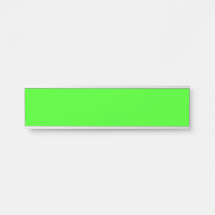 Neon-grüne hängende Namensschilder