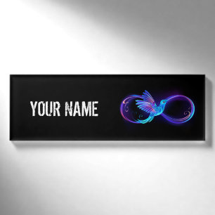 Neon Infinity Symbol mit dem leuchtenden Hummingbi Namenschild