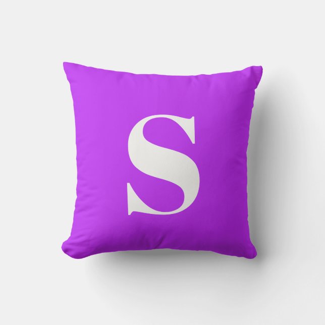 Neon Lila anfänglicher Mit Monogramm Außenkissen Kissen (Vorderseite)