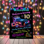 Neon Sleepover Pajama Party Geburtstag Einladung<br><div class="desc">Neon schlafen über schlummige Pyjama Geburtstagsfeier Einladungen. Neonfarbene Schriftart, Pizza, Sterne, Bett, Retro-TV und Popcorn auf schwarzem Hintergrund mit Tinkellicht. Neonfarbene Balken auf der Rückseite. Gut für ein Mädchen oder einen Jungen! Alle Formulierungen können geändert werden. Weitere Änderungen finden Sie unter Anpassen dieser Vorlage. Am unteren Rand sehen Sie "Gewollt,...</div>