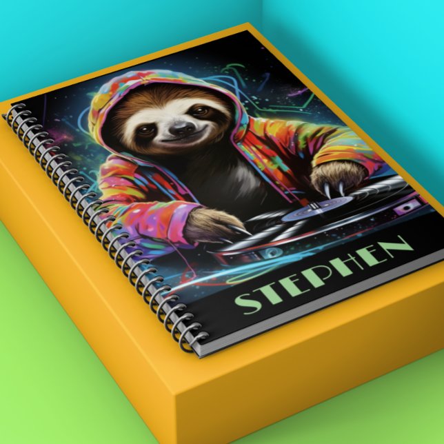 Neon Sloth DJ Retro Cool Notizblock (Von Creator hochgeladen)