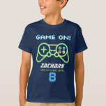 Neon Video Game Arcade Birthday Shirt<br><div class="desc">T - Shirt perfekt für die Video Game Birthday Party Ihres Kindes! Sie können die Textfarbe und -größe ändern, indem Sie auf 'Anpassen' klicken und dann auf 'Bearbeiten mit dem Entwurfswerkzeug' klicken. Karo aus der Neon Video Game Party Collection für weitere passende Artikel. Personalisieren Sie Ihre Arbeit noch heute!</div>