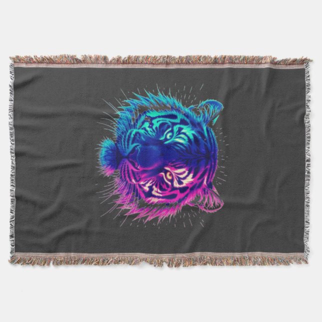 Neon White Tiger – Glowing Cyberpunk Wildlife Art Decke (Vorderseite)