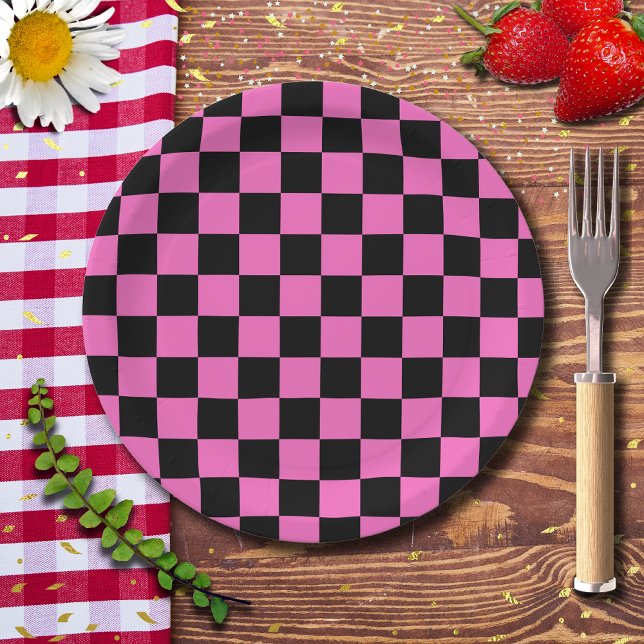 Neonrosa und schwarz karierte Tafel Vintag Pappteller (Von Creator hochgeladen)